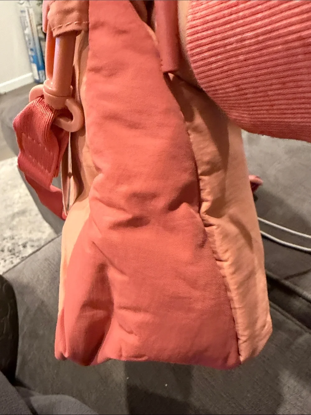Hurley Horizon Crossbody Bag - Pink - NWT!!  women’s bags shoulder new with tags - Picture 11 of 11